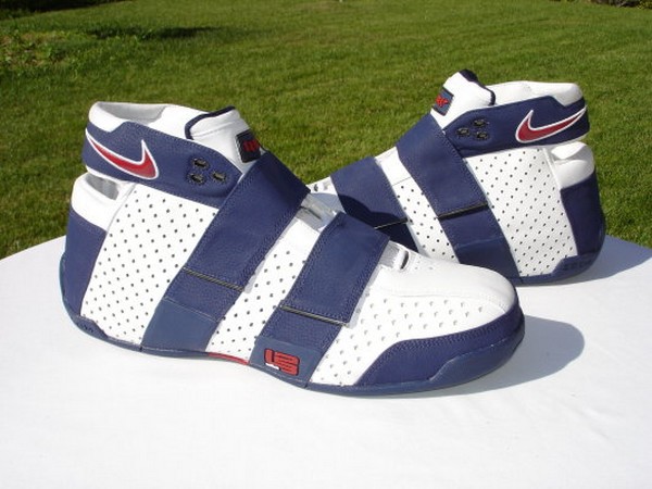 nike-zoom-lebron-2-pe-allstar-denver-1-02