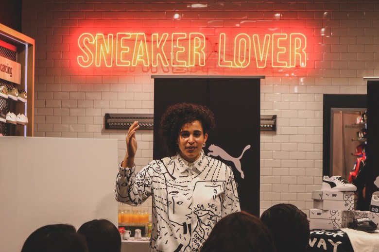 ACCDB25A-55E7-4B64-BF79-A2DE8B282CC4