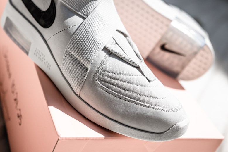 9D6EDAB4-61B4-4C53-879D-F077163BF570